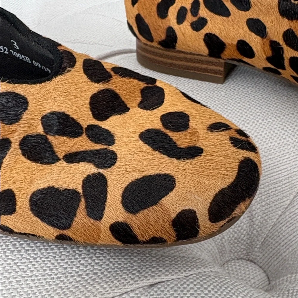 Marks and Spencer (M&S) leather leopard flats - Picture 5 of 9